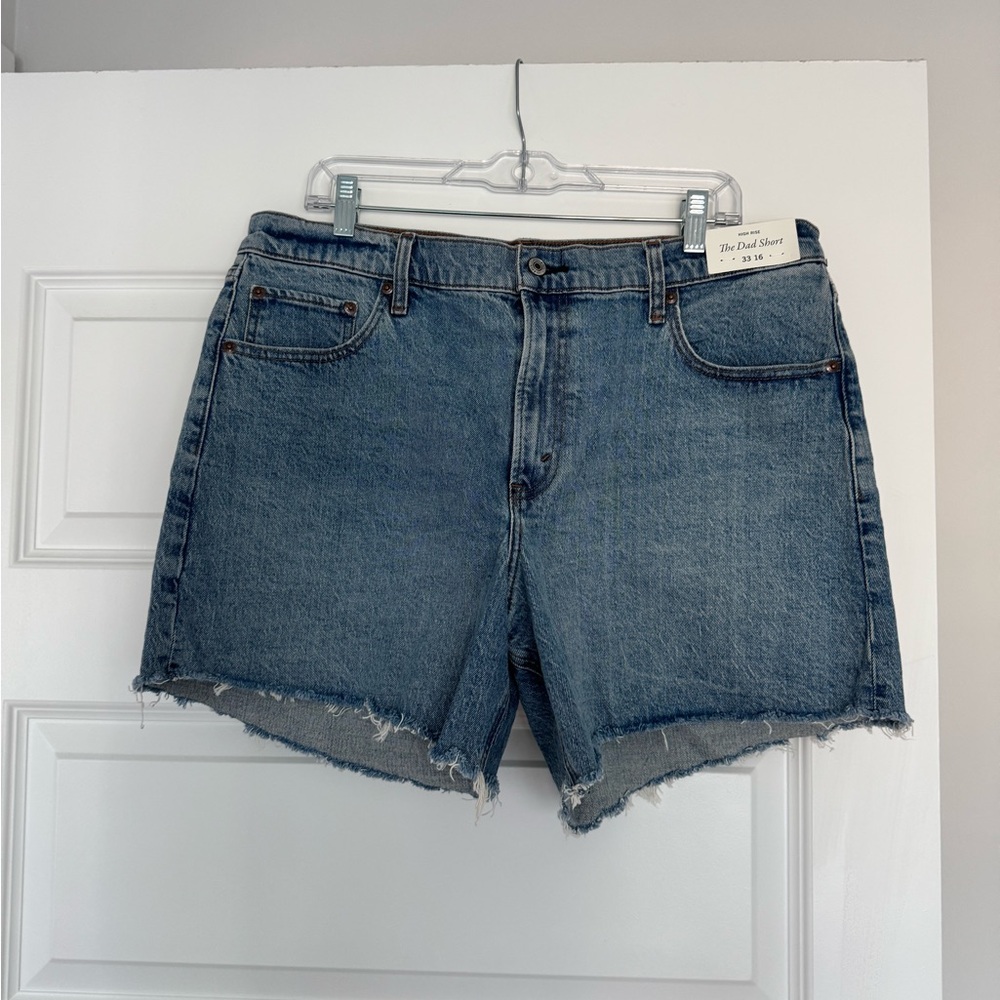 Abercrombie and Fitch High Rise Dad Short - Size 16, Medium Wash